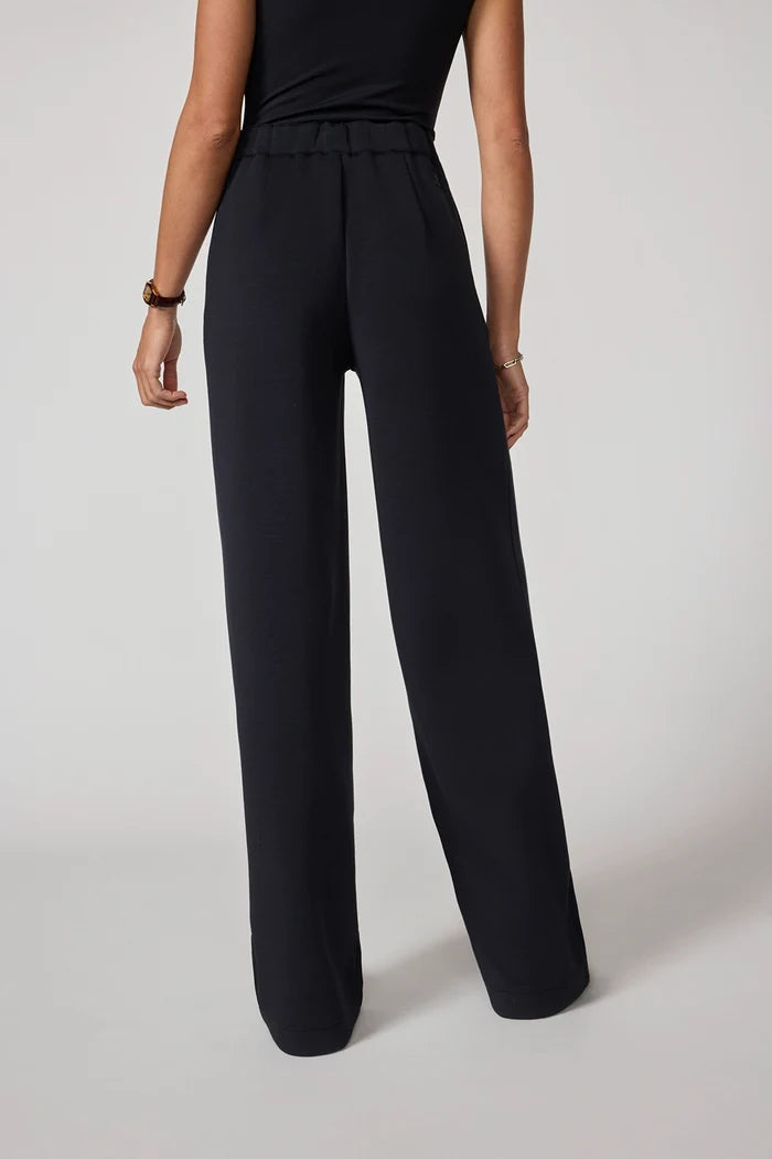 DW Pleated Pant