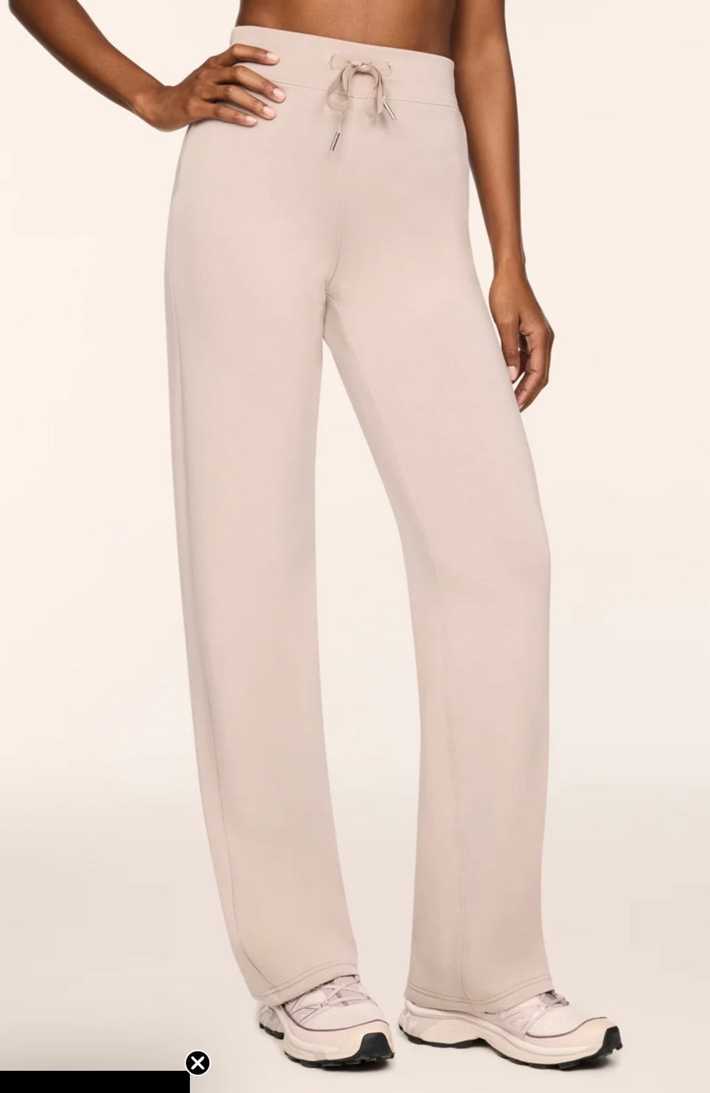 Airessentials Straight Leg Pant