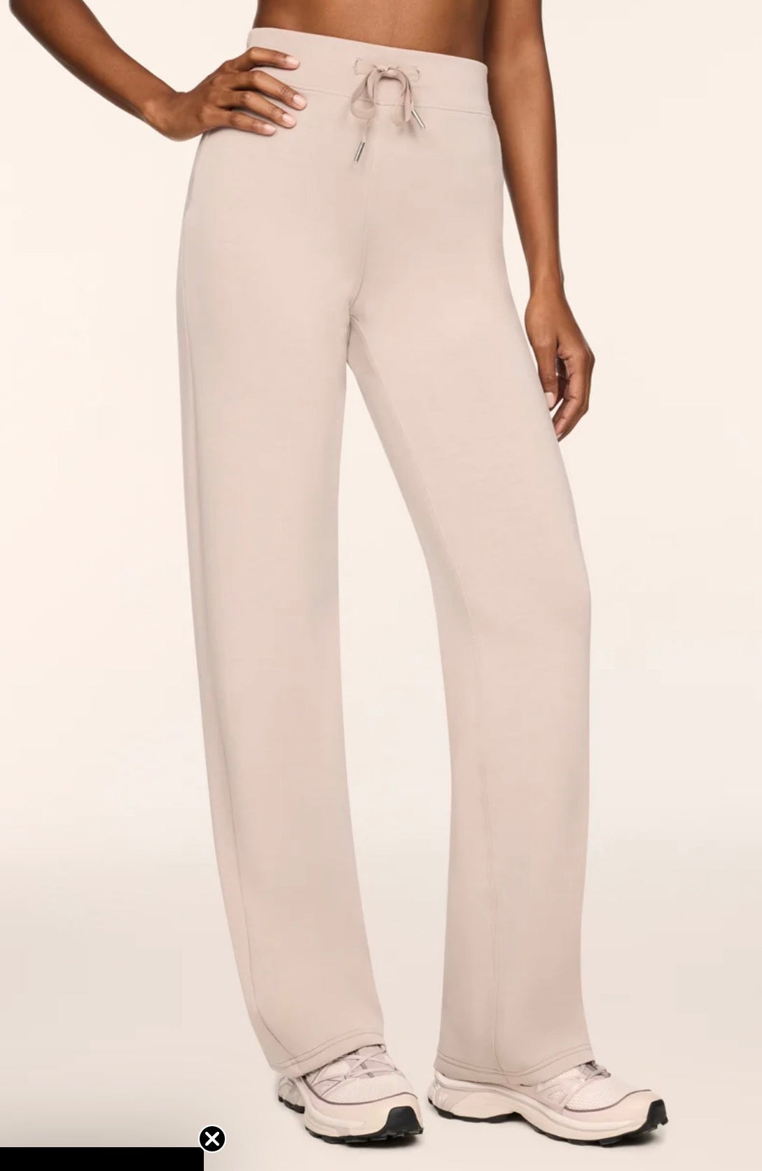 Airessentials Straight Leg Pant