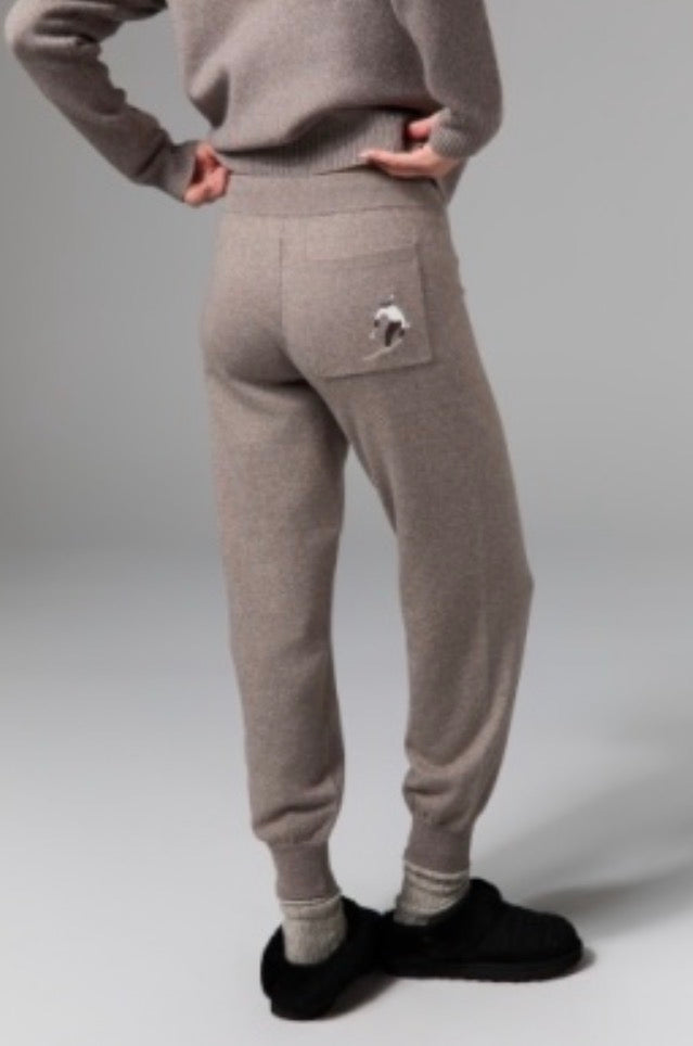 Ahaana Skier Jogger