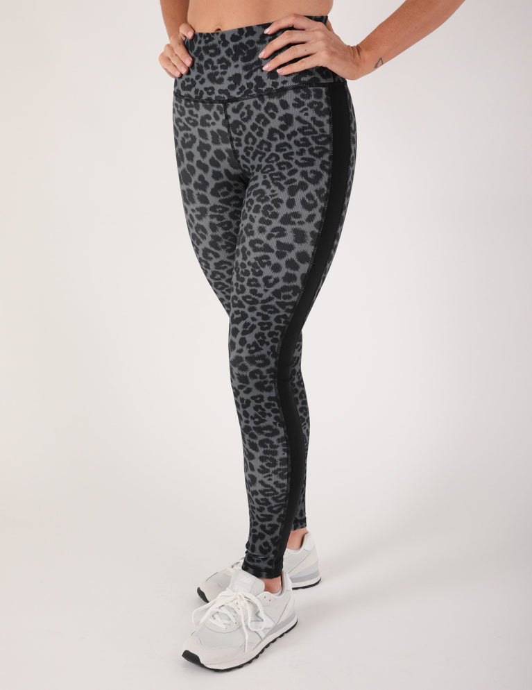 Breakaway Legging