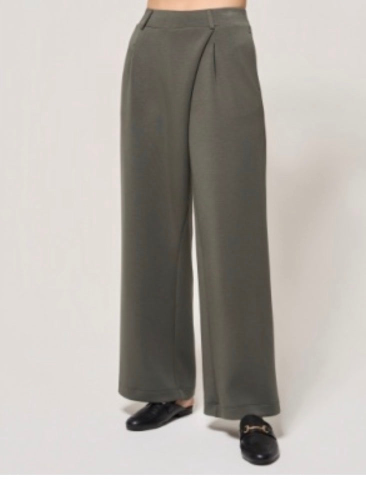 Cloud Asymmetrical Pant