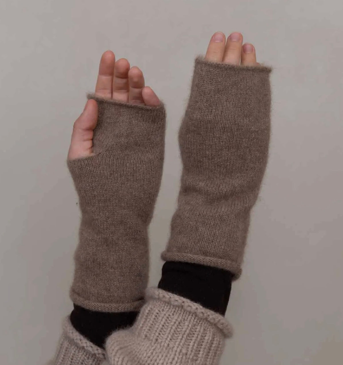 Cashmere Wrist Warmer
